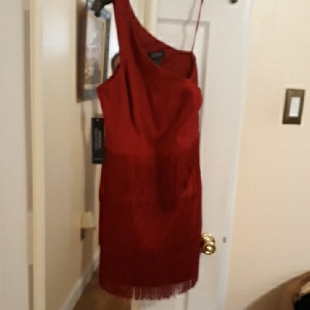 Elegant Red One-Shoulder Dress